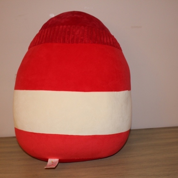 SQUISHMALLOWS ILLIA RED HOT SARATCHA SAUCE Kellytoy BRAND NEW - Picture 5 of 6